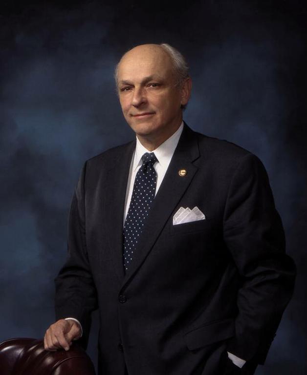 Thomas Kerns McKnight, LLP Santa Ana CA 92705 8002190504